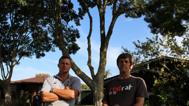 conifer-grove-residents-shaun-and-ken-mccallum-are-concerned-about-the-size-of-the-large-ash-tree-outside-their-home