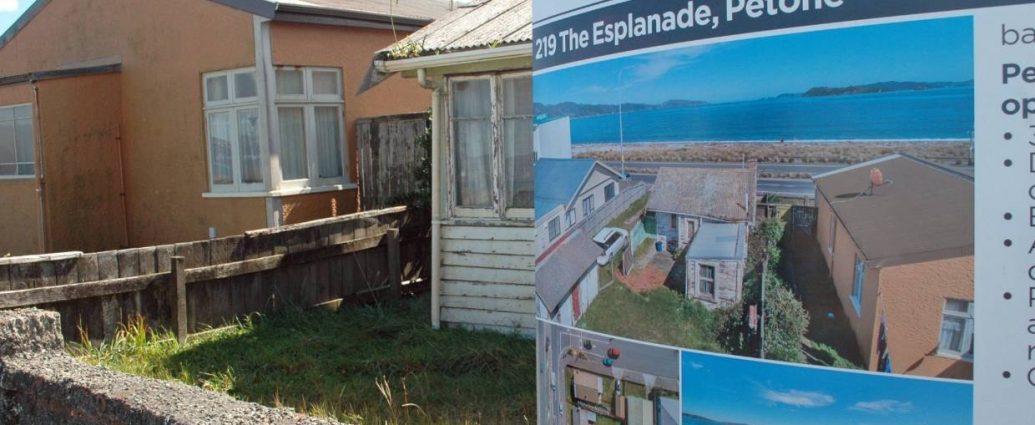 Petone