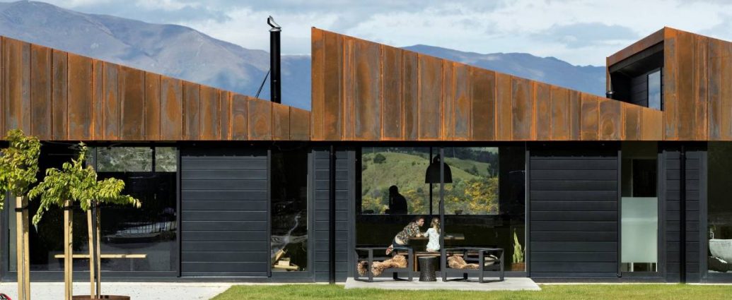 Sawtooth House