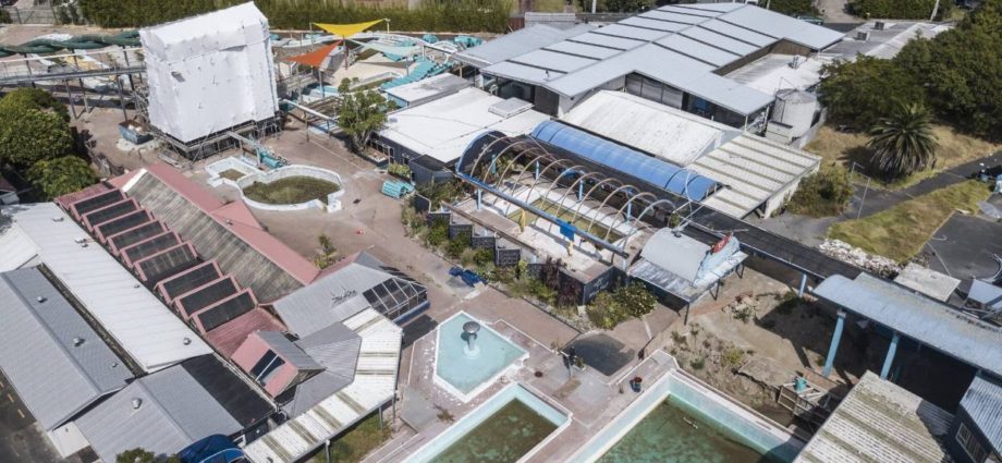 Waiwera Thermal Resort