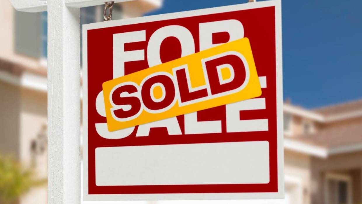 Real estate agent