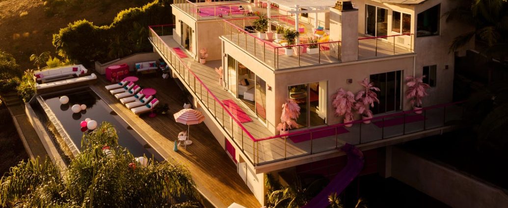Barbie's Malibu Dreamhouse