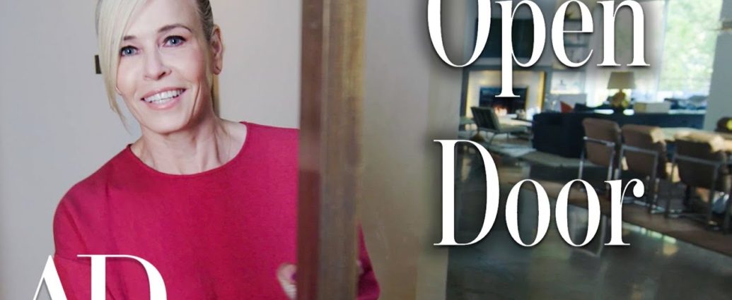 Inside Chelsea Handler's Lively Home With An Outdoor Pizza Oven | Open Door
