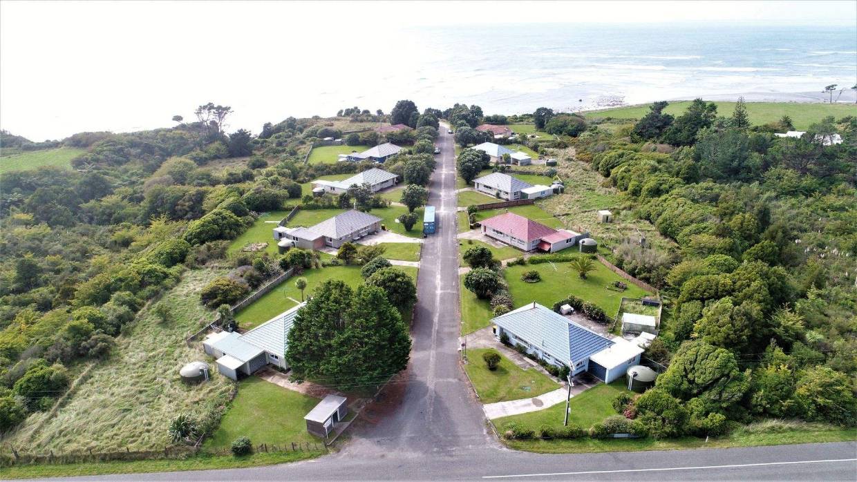 Entire street