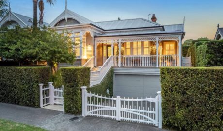 Ponsonby villa