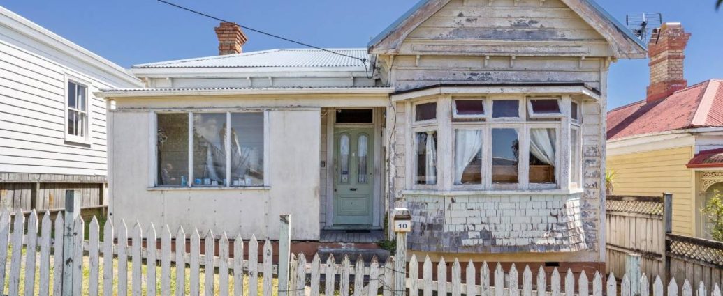 Kingsland property