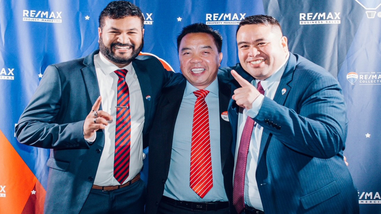 REMAX