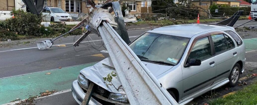 Auckland tornado