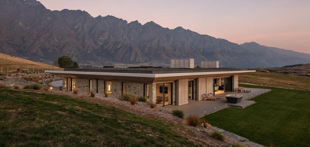 Queenstown Home