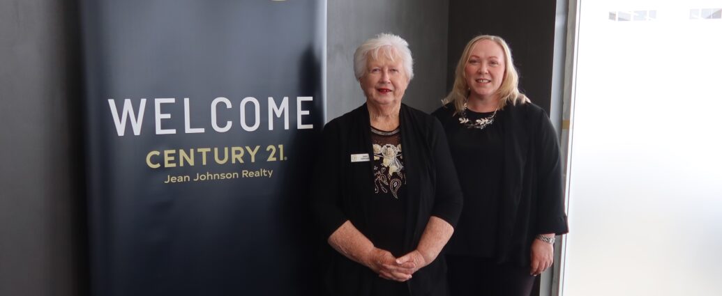 Jean Johnson and Lee Cocurullo of Century 21 Jean Johnson Realty, Dargaville.