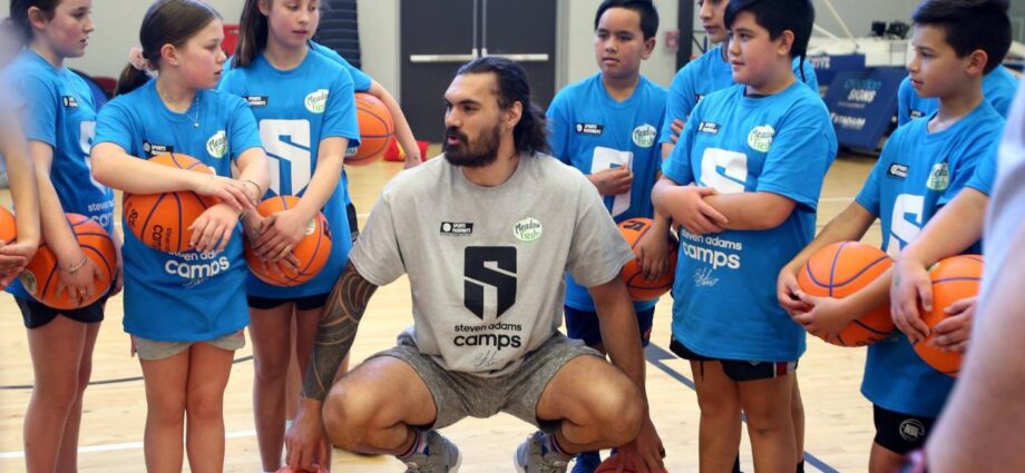 Steven Adams