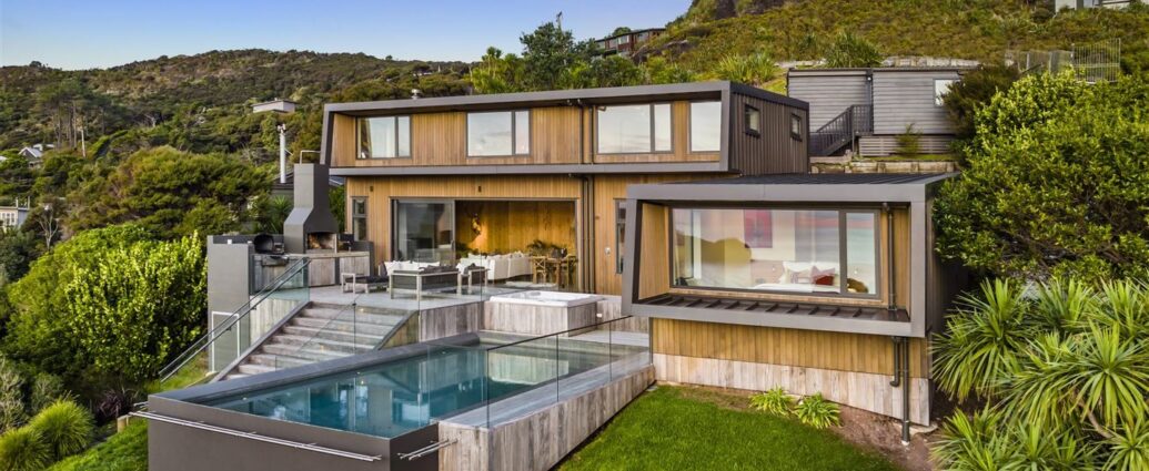 Grand Designs