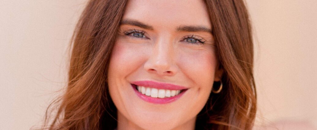 Holly Jones