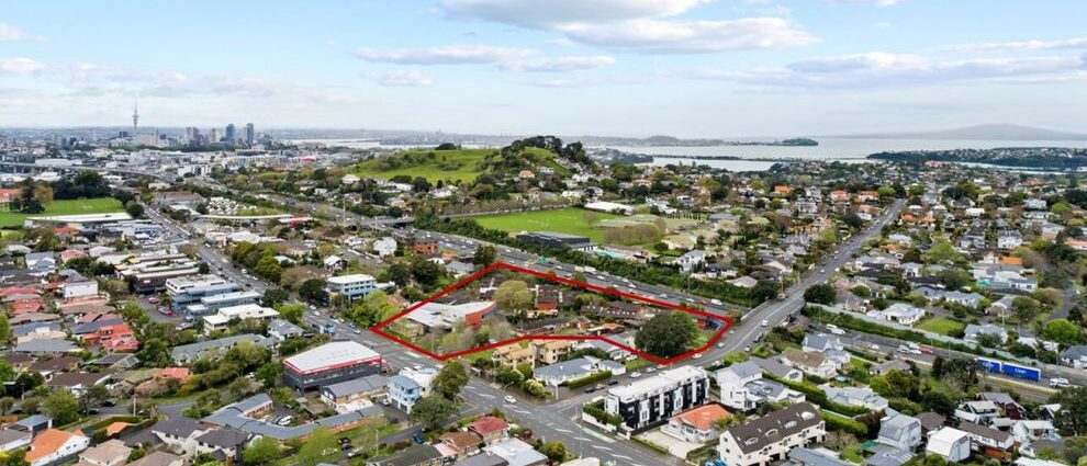24 Great South Road and 49-53 Omahu Road, Remuera