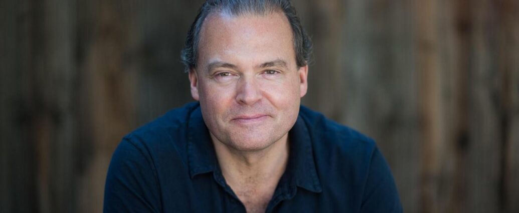 Dominic Longcroft