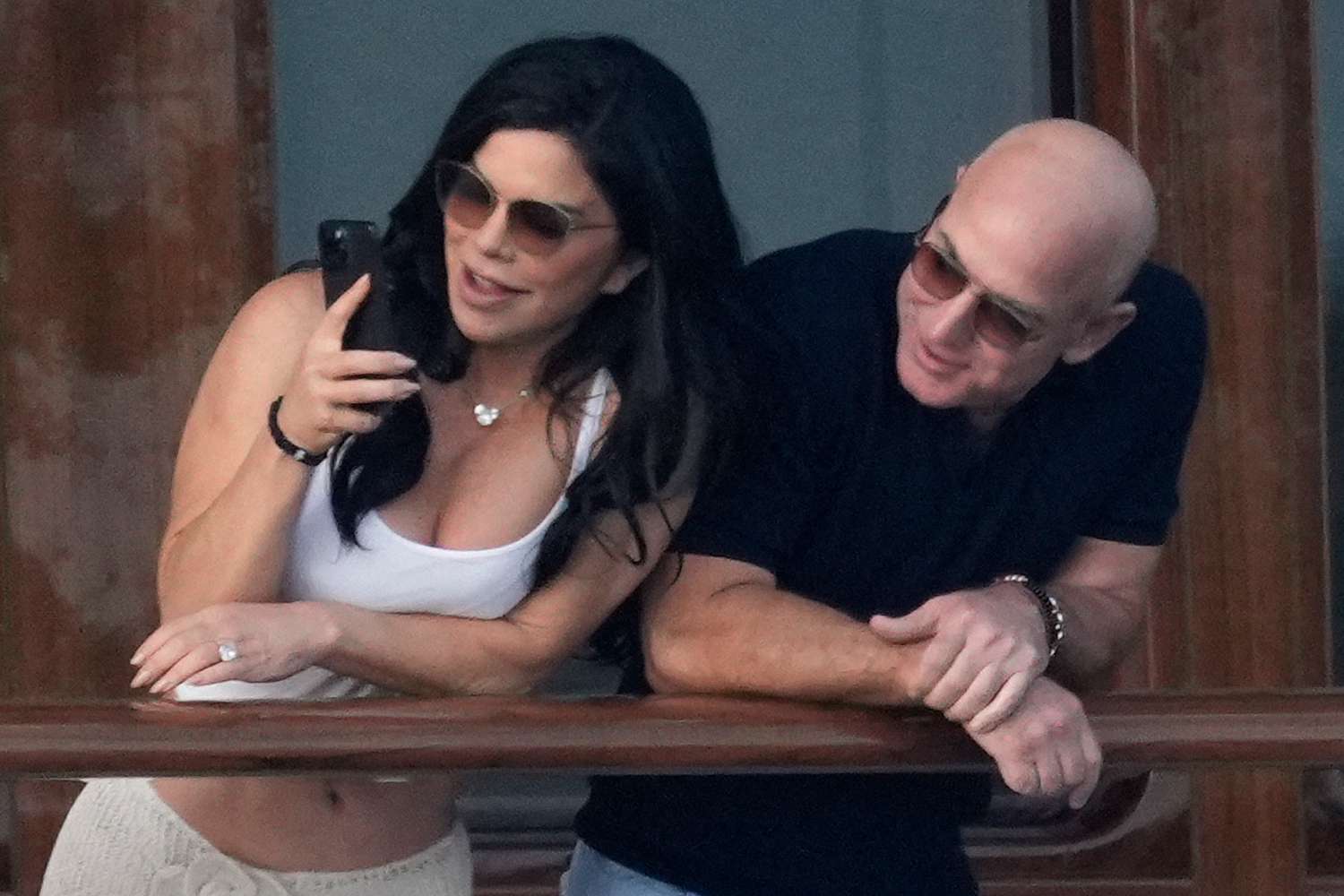 Jeff Bezos and Lauren Sánchez