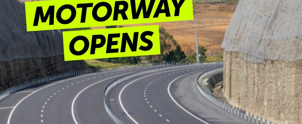 Pūhoi to Warkworth motorway