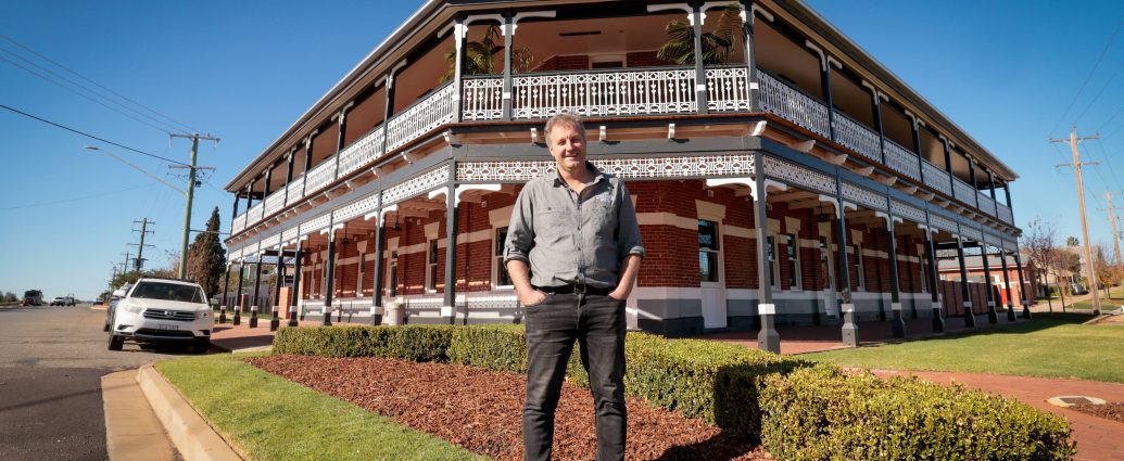 The Coolamon Hotel 