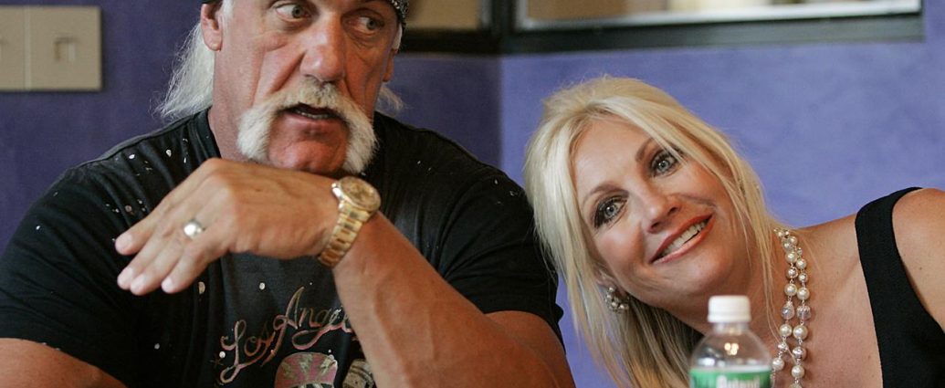 Hulk Hogan & wife