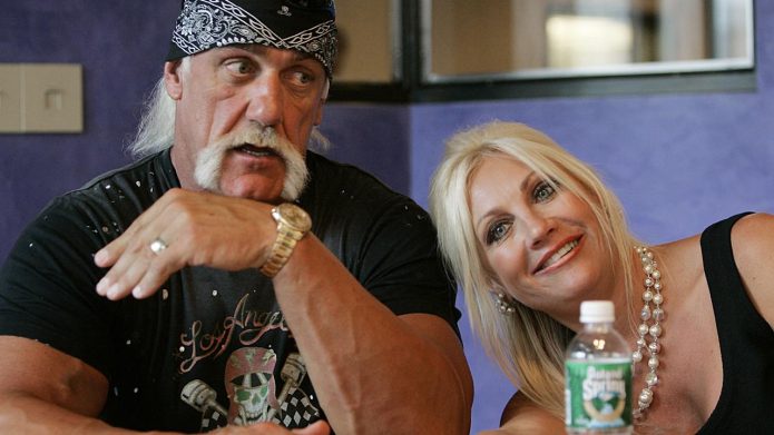 Hulk Hogan & wife
