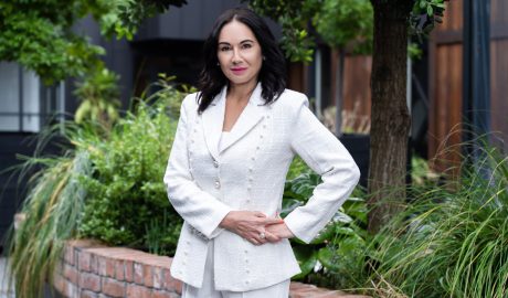 Tina Chamberlain - Ray White Profile Final