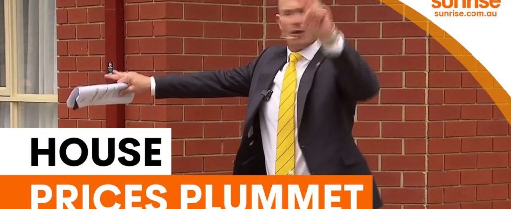House prices tipped to plummet 8 percent | Sunrise