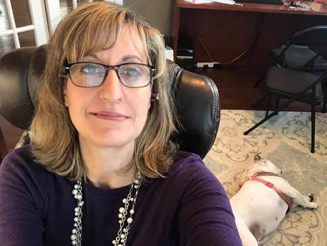 Virginia wife Lisa Bradford real estate agent